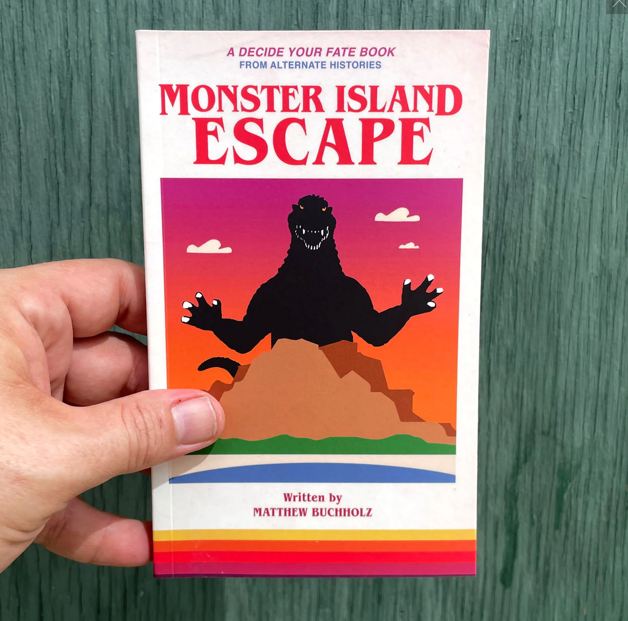 Monster Island Escape - Decide Your Fate Book